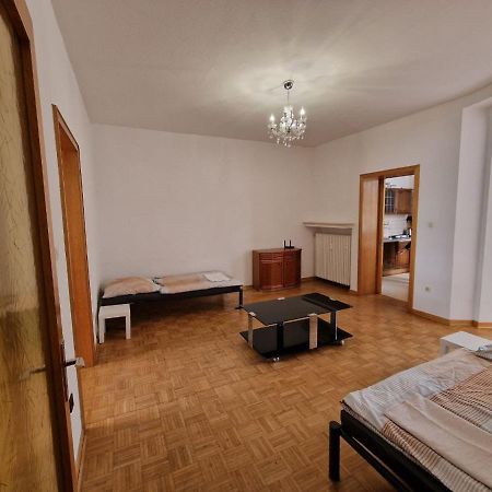 2 Zimmer Wohnungen K&K Unterkunft. Gbr Duisburg Zewnętrze zdjęcie