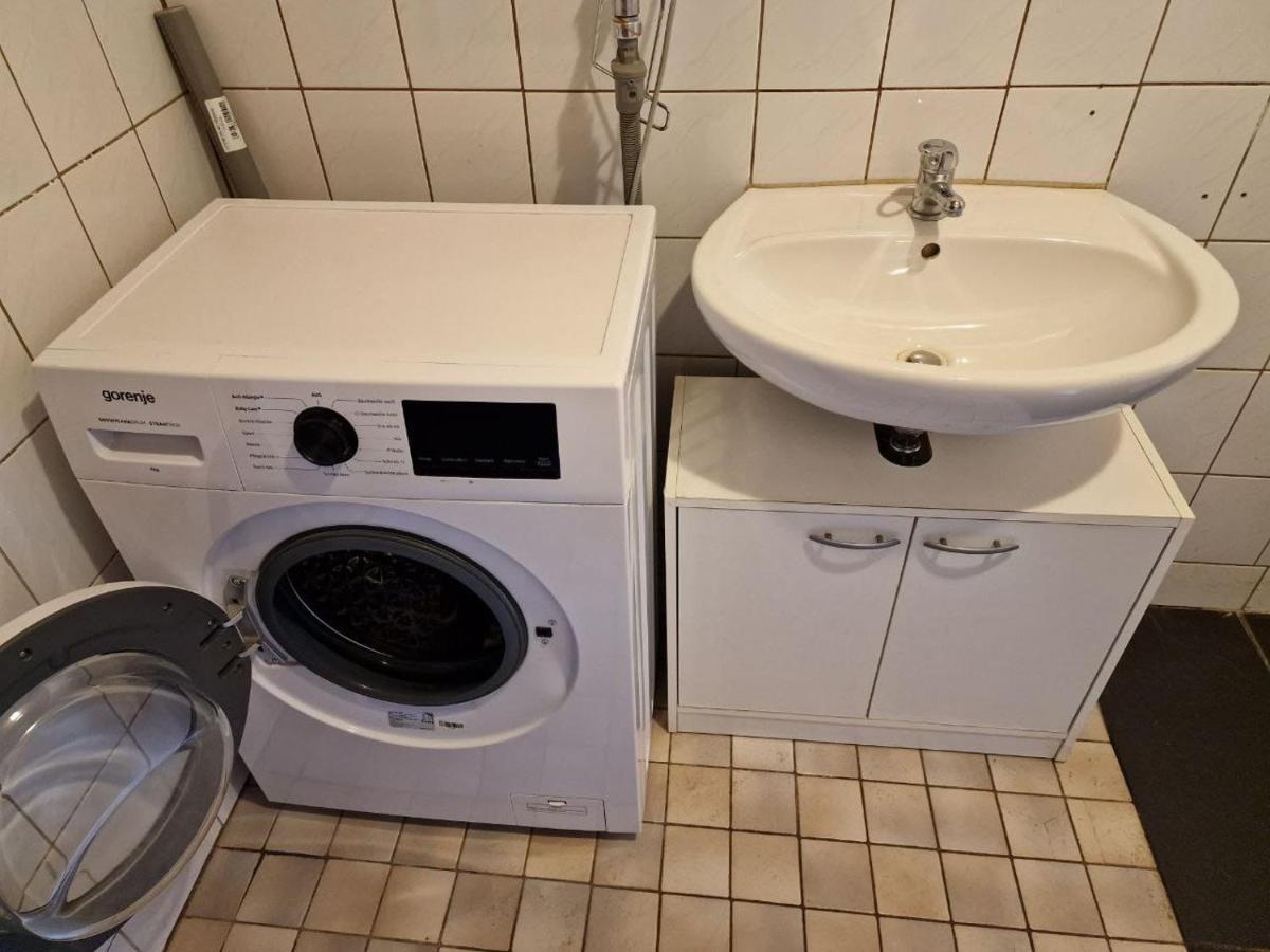2 Zimmer Wohnungen K&K Unterkunft. Gbr Duisburg Zewnętrze zdjęcie